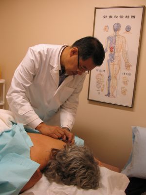 Acupuncture for Chronic Severe Functional Constipation: A Randomized Trial. Acupuncture for Chronic Severe Functional Constipation: A Randomized Trial.