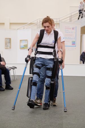 Robot-aided assessment of lower extremity functions: a review. Robot-aided assessment of lower extremity functions: a review.