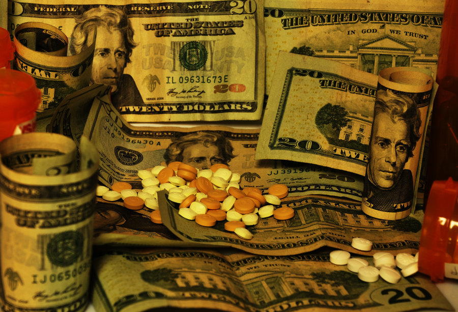 Costs and utilities of manual therapy and orthopedic standard care for low-prioritized orthopedic outpatients of working age Costs and utilities of manual therapy and orthopedic standard care for low-prioritized orthopedic outpatients of working age
