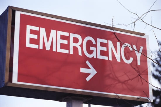 Primary-contact physiotherapists manage a minor trauma caseload in the emergency department without misdiagnoses or adverse events: an observational study Primary-contact physiotherapists manage a minor trauma caseload in the emergency department without misdiagnoses or adverse events: an observational study