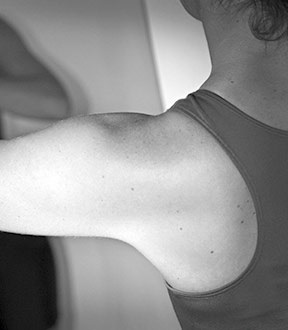 Full can test: Mechanisms of a positive test in patients with shoulder pain. Full can test: Mechanisms of a positive test in patients with shoulder pain.
