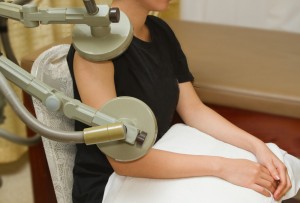 Evaluation of the treatment of chronic chemotherapy-induced peripheral neuropathy using long-wave diathermy and interferential currents: a randomized controlled trial. Evaluation of the treatment of chronic chemotherapy-induced peripheral neuropathy using long-wave diathermy and interferential currents: a randomized controlled trial.
